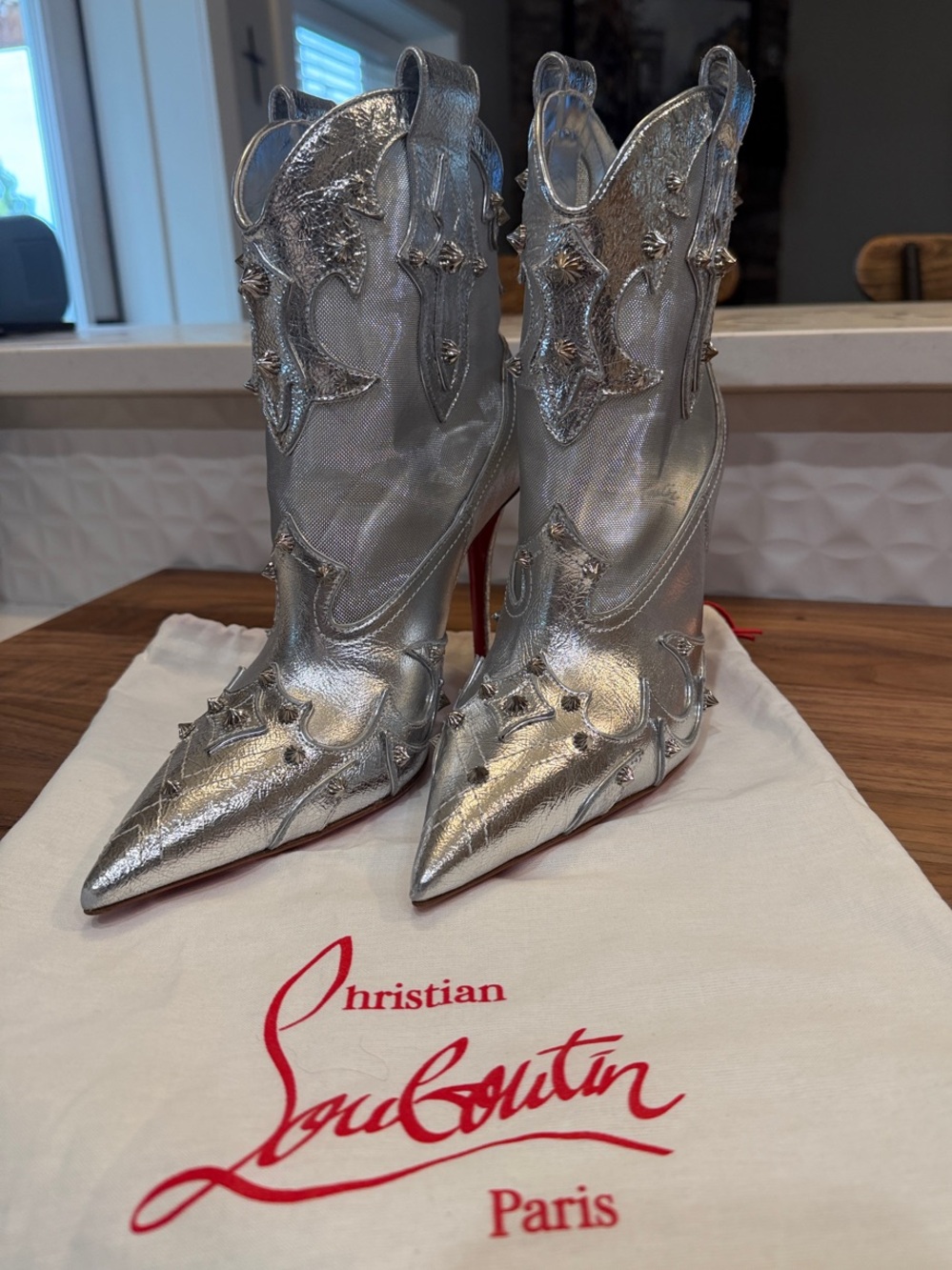 Christian Louboutin Silver Metallic Western Pointed-Toe Booties 38.5 - 39